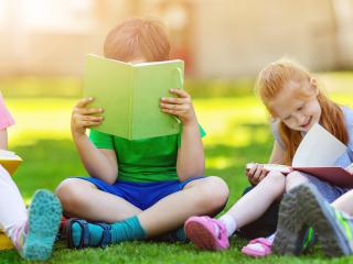 Konkurs pt. „Oryginalny sposób reklamy ulubionej książki”